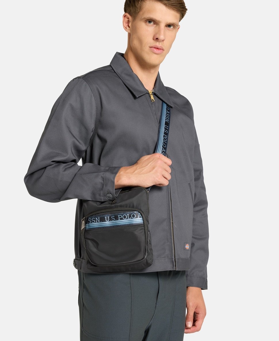 U.S. Polo Assn. taška messenger Černá 5