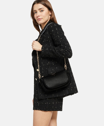 Guess kabelka přes rameno Černá 5