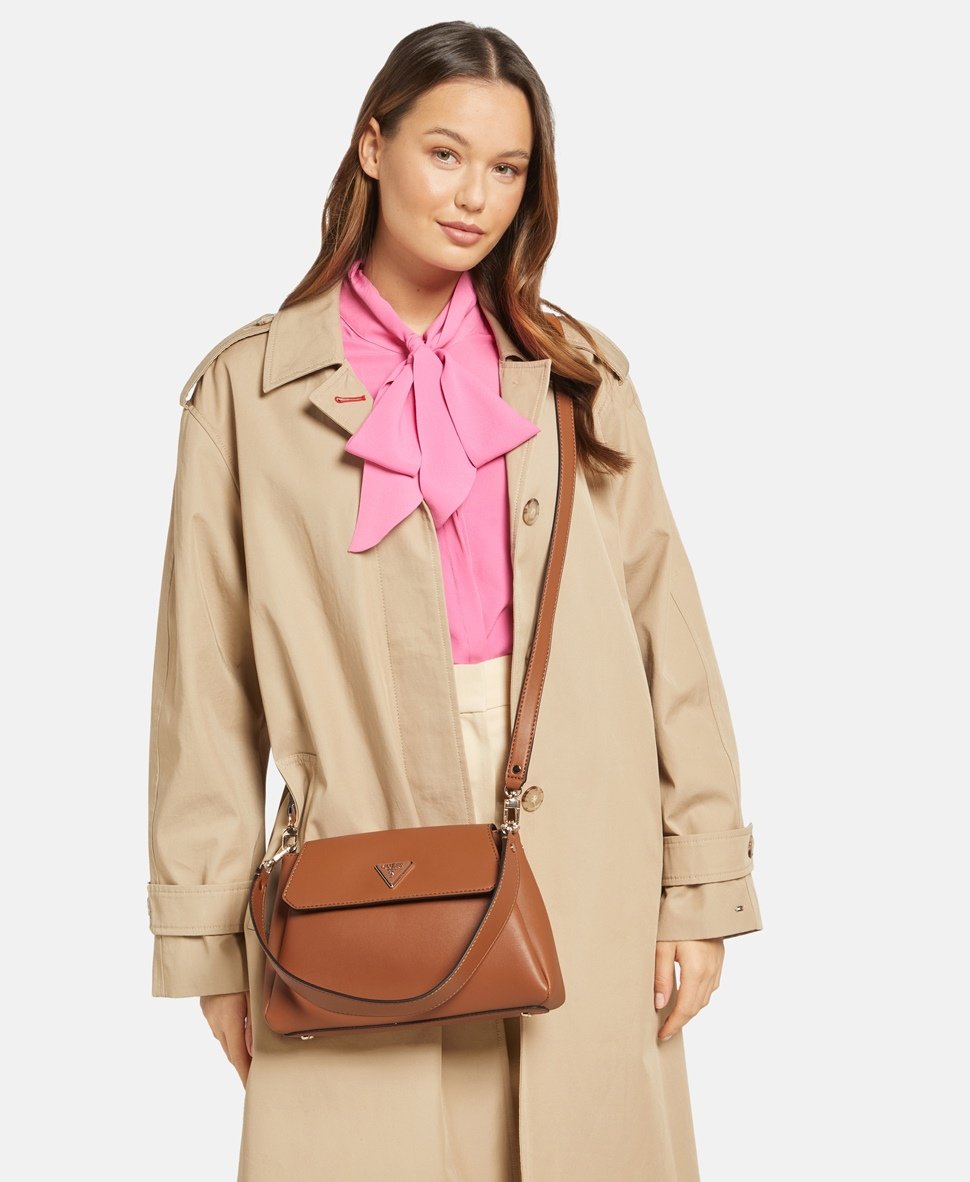 Guess kabelka přes rameno Kávová 5