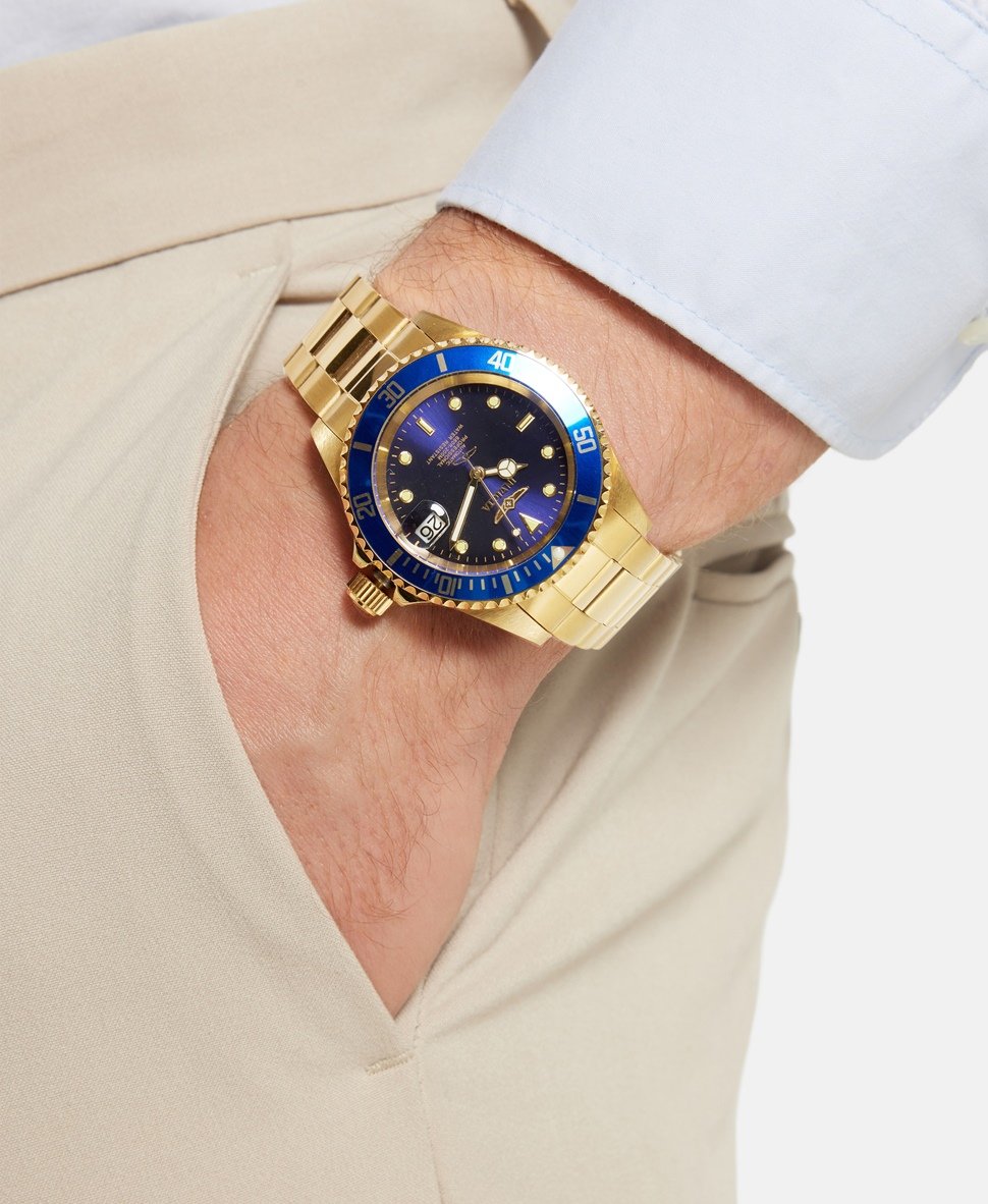 Invicta hodinky Zlatá 5