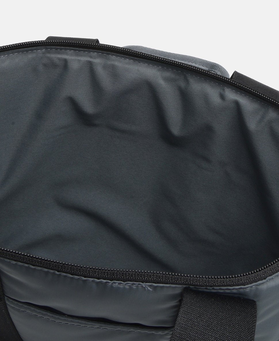 Calvin Klein Jeans brašna na notebook Černá 3
