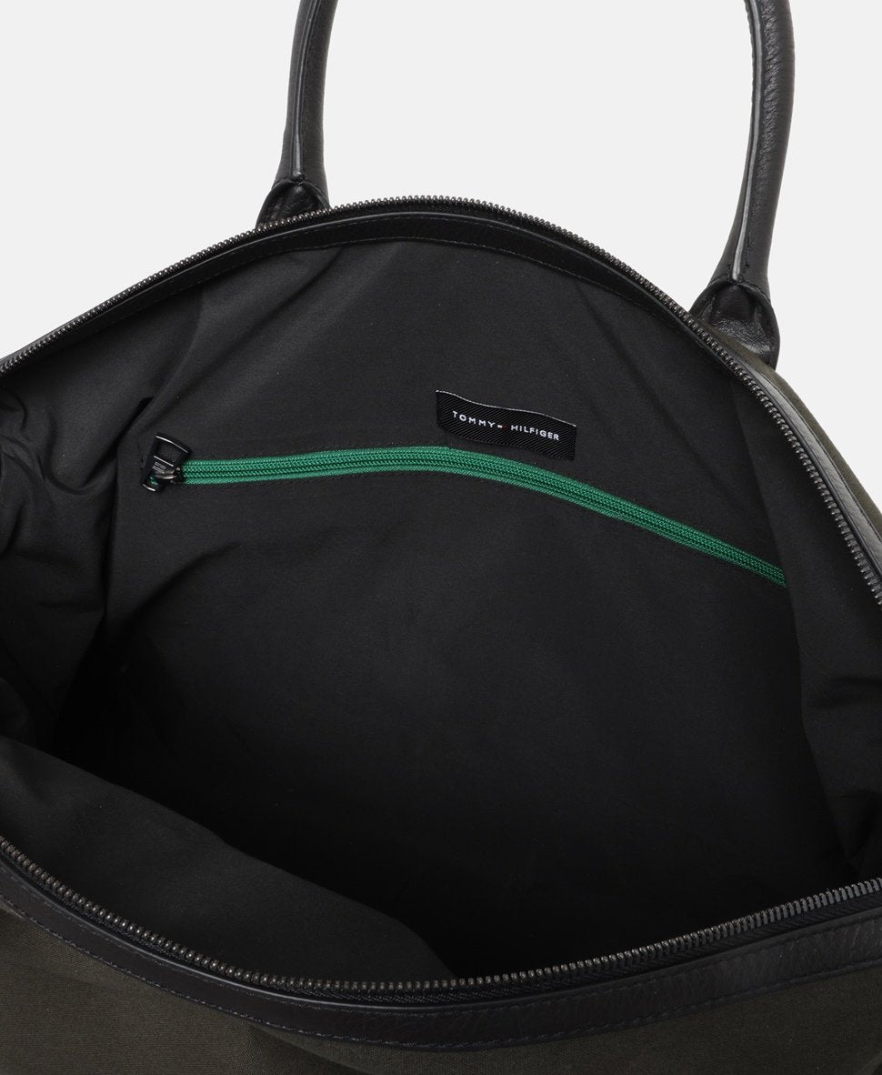 Tommy Hilfiger taška weekender Černá 3