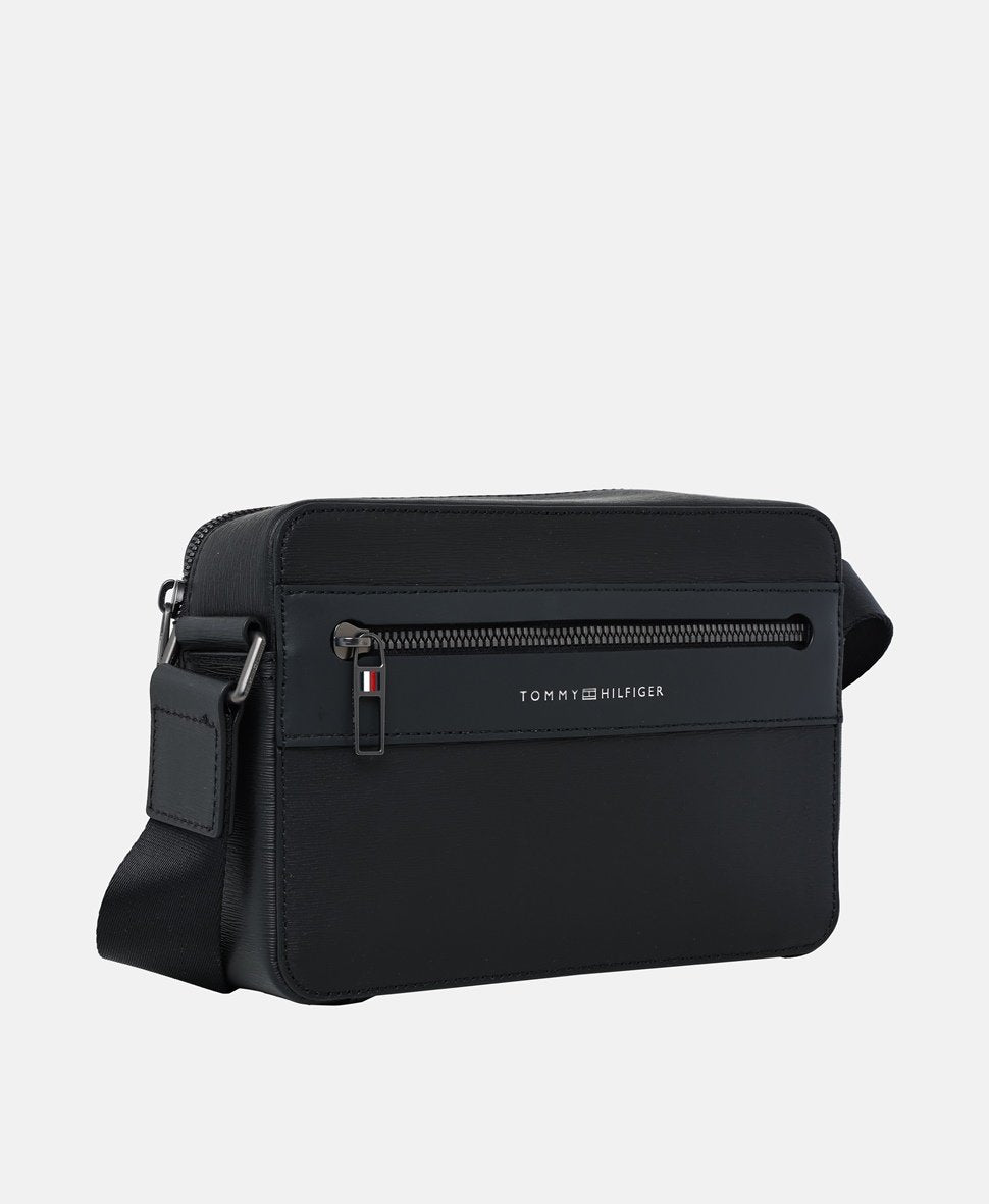 Tommy Hilfiger Kožená messenger taška Černá 1
