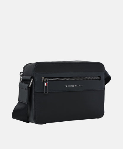Tommy Hilfiger Kožená messenger taška Černá 1