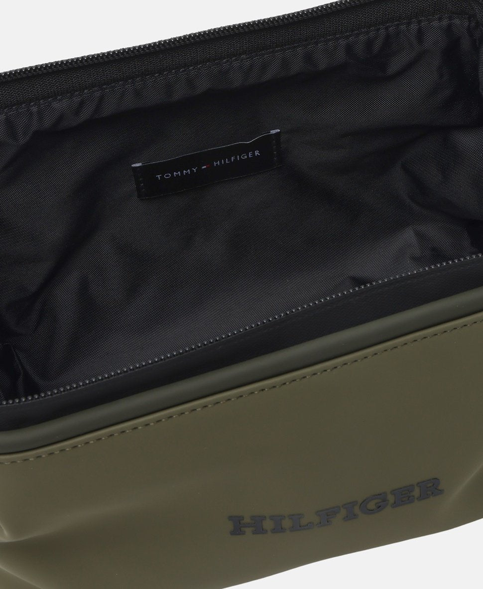 Tommy Hilfiger taška na prádlo Mechová zelená 3
