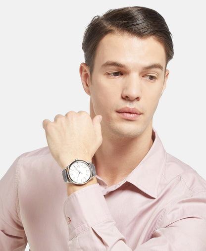 Versace hodinky Stříbrná 6