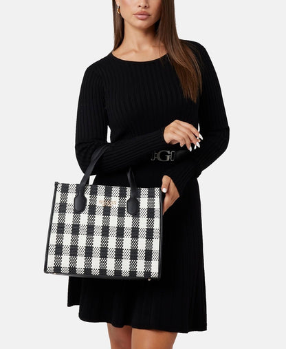 Guess kabelka tote Černá 5