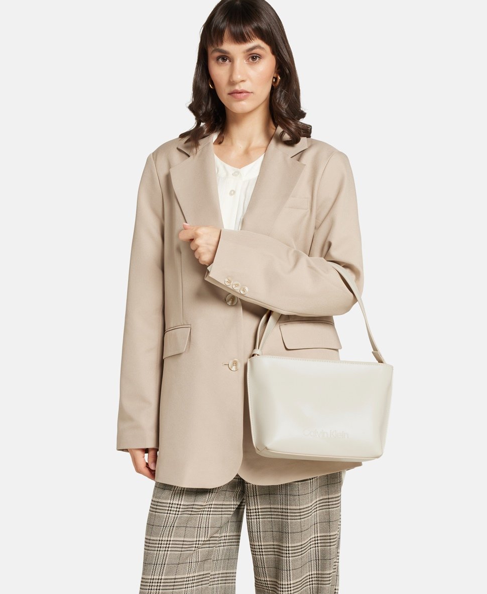 Calvin Klein kabelka přes rameno Šedá 5