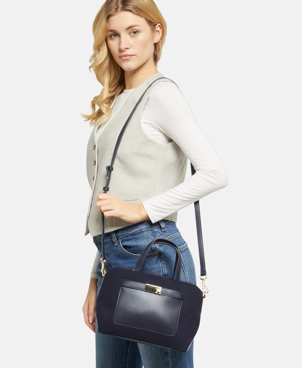 Tommy Hilfiger kabelka Tmavě modrá 5