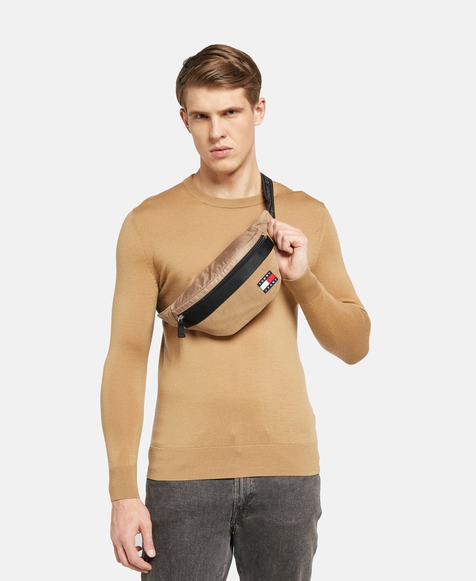 Tommy Jeans ledvinka Camel 5