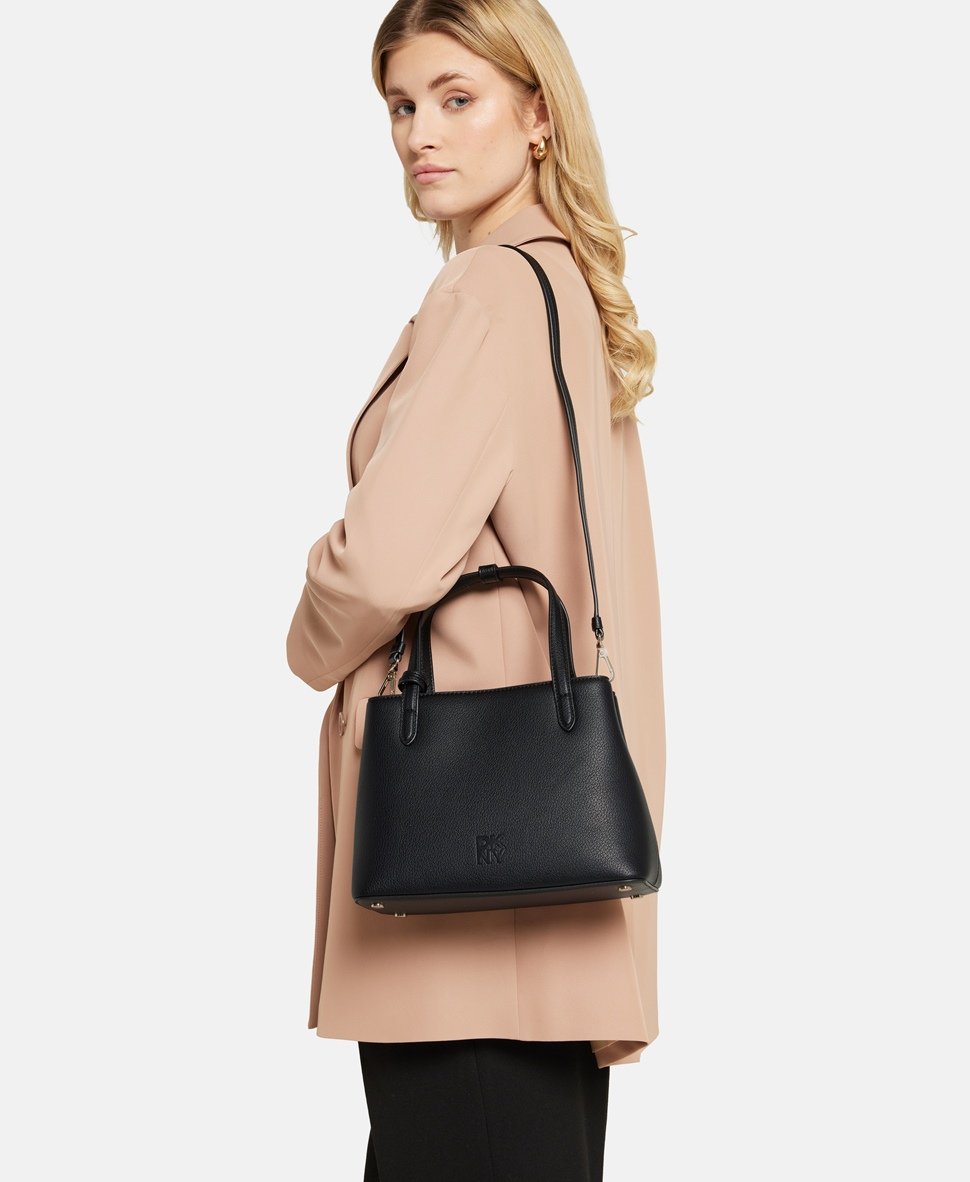 DKNY kabelka přes rameno Černá 5