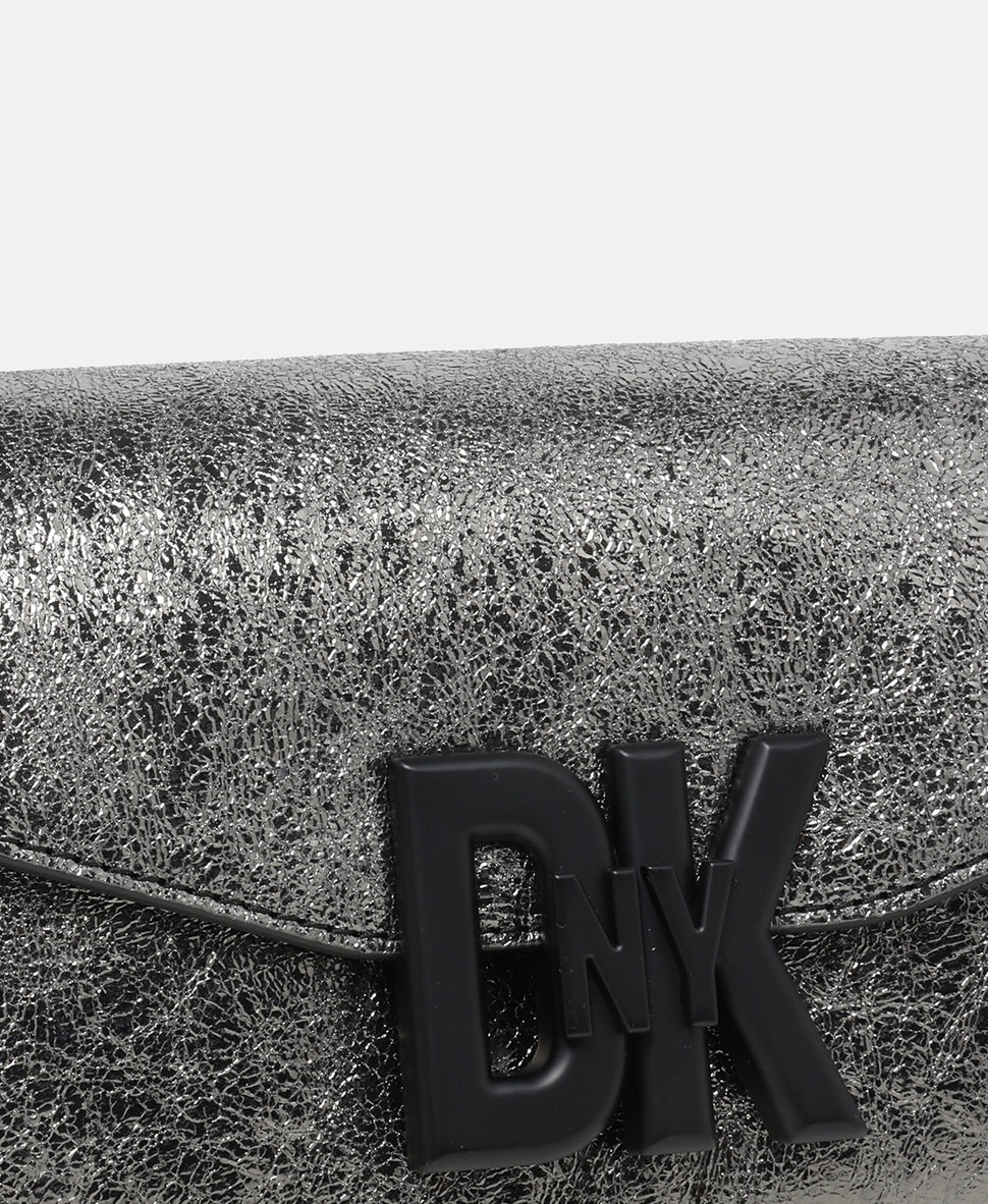 DKNY Kožená kabelka přes rameno Stříbrná 2