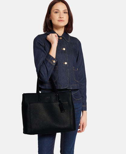 Calvin Klein kabelka tote Černá 5