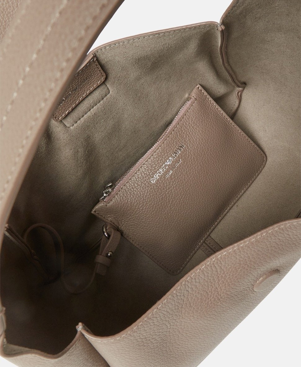 Emporio Armani Kožená kabelka přes rameno Taupe 3