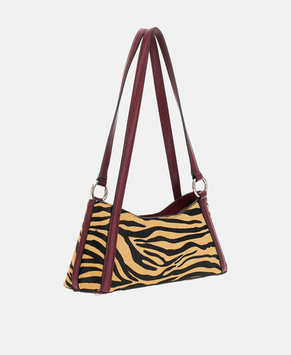 Guess Kožená kabelka přes rameno Černá 4