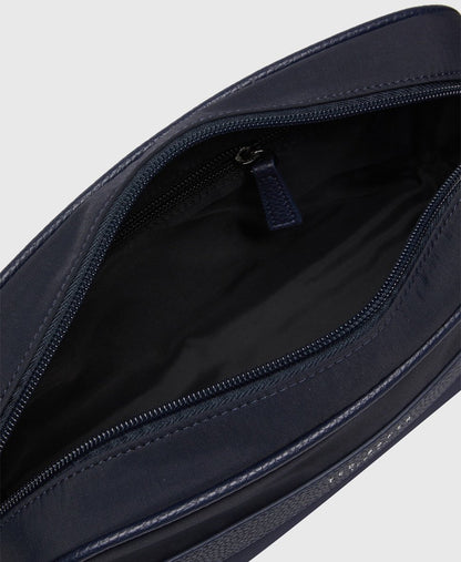 Ted Baker taška na prádlo Černá 3